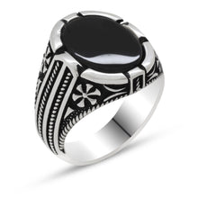 Load image into Gallery viewer, Men's Black Onyx Stone 925 Carat Silver Ring