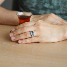 Load image into Gallery viewer, Men's Blue Zircon Gemmed Minimal Design 925 Carat Silver Ring