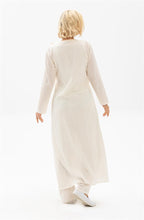 Load image into Gallery viewer, عباية شاش كريمي مطرزة نسائية