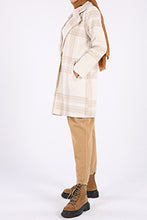 Load image into Gallery viewer, معطف ماكيناو بمربعات نسائي