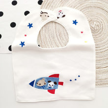 Load image into Gallery viewer, Ins Korean Baby Bib Princess Style Sweet Lace Fake Collar Thickened Cotton Bibs Soliva Towel Spit Cloths Children Products