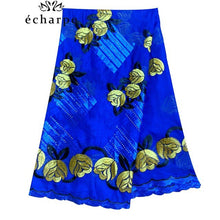 Load image into Gallery viewer, 2021 African Muslim Women Turban Embroidery Soft Cotton 3 Color Matching Dubai Cotton Scarf Islamic Pray Cotton Shawls EC504