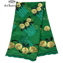 Load image into Gallery viewer, 2021 African Muslim Women Turban Embroidery Soft Cotton 3 Color Matching Dubai Cotton Scarf Islamic Pray Cotton Shawls EC504