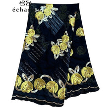 Load image into Gallery viewer, 2021 African Muslim Women Turban Embroidery Soft Cotton 3 Color Matching Dubai Cotton Scarf Islamic Pray Cotton Shawls EC504