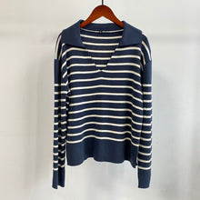 Load image into Gallery viewer, Msfancy Knitted Pullover Women Vintage Black and White Plaid Long Sleeve Sweater 2022 Mujer Chic V-neck Casual Knitted Tops