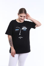 Load image into Gallery viewer, Women&#39;s Oversize Printed Black T-shirt
