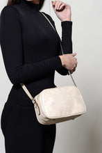 Load image into Gallery viewer, Women&#39;s Beige Shoulder Bag - budinnar
