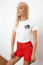 Load image into Gallery viewer, Women&#39;s Embroidered White T-shirt
