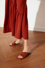 Load image into Gallery viewer, Women&#39;s Ginger Casual Slippers
