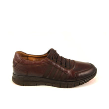 Load image into Gallery viewer, Women&#39;s Brown Leather Shoes
