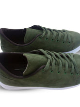Load image into Gallery viewer, Women&#39;s Green Swede Sport Shoes
