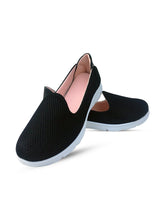 Load image into Gallery viewer, Women&#39;s Black Mesh Babette

