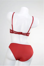 Load image into Gallery viewer, US POLO ASSN PERFECT COVERAGE BRA - Red
