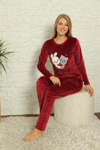 Load image into Gallery viewer, Women&#39;s Long Sleeves Velvet Pajama Set
