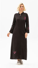 Load image into Gallery viewer, Women&#39;s Zipped Black Abaya
