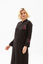 Load image into Gallery viewer, Women&#39;s Zipped Black Abaya
