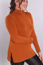 Load image into Gallery viewer, Women&#39;s Oversize Turtleneck Ginger Tricot Sweater
