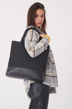 Load image into Gallery viewer, Women&#39;s Casual Bag
