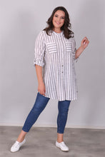 Load image into Gallery viewer, Women&#39;s Pocket Detail Black Striped Tunic
