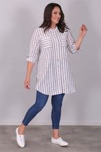 Load image into Gallery viewer, Women&#39;s Pocket Detail Black Striped Tunic
