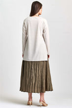 Load image into Gallery viewer, Women&#39;s Blouse &amp; Khaki Skirt Set
