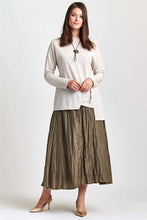 Load image into Gallery viewer, Women&#39;s Blouse &amp; Khaki Skirt Set
