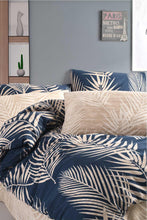 Load image into Gallery viewer, Patterned Indigo Double Bed Duvet Cover Set
