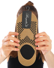 Load image into Gallery viewer, Women&#39;s Heart Pattern Beige Mesh Babette Socks
