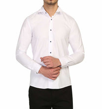 Load image into Gallery viewer, قميص توكسيدو سليم فت أبيض بأزرار بيج كحلي
