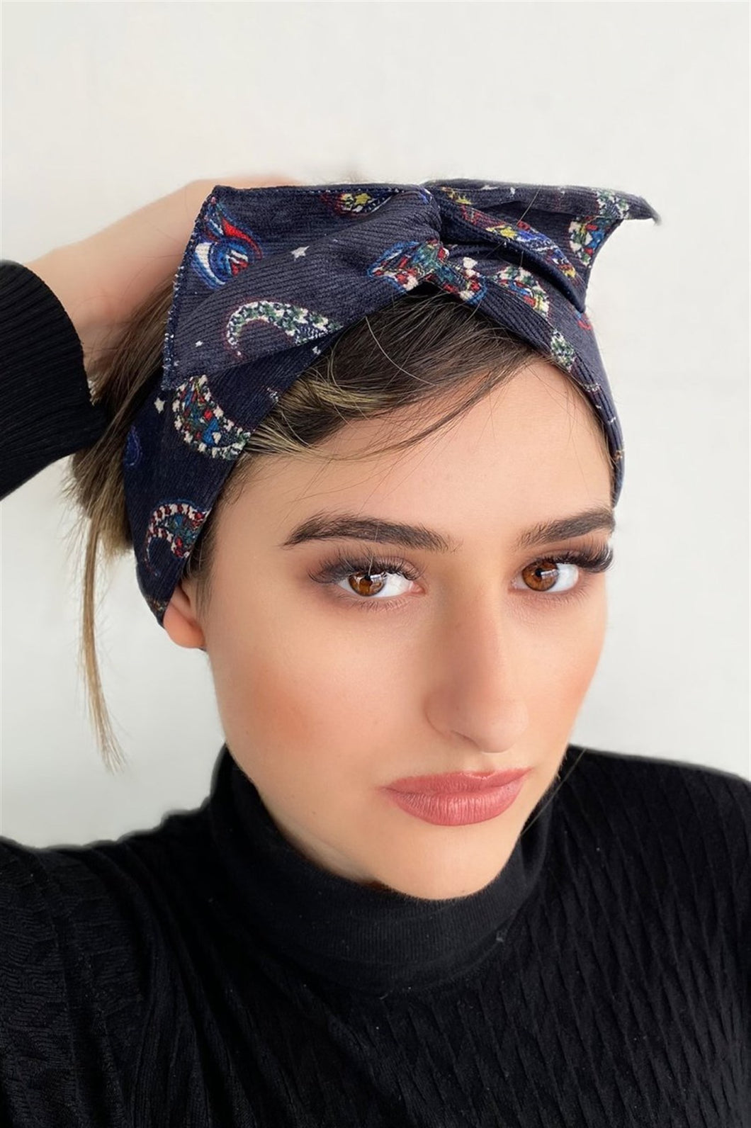 Women's Patterned Navy Blue Wired Hair Bandana