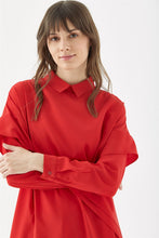 Load image into Gallery viewer, Women&#39;s Oversize Red Tunic
