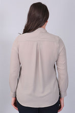 Load image into Gallery viewer, Women&#39;s Oversize Khaki Shirt

