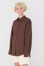 Load image into Gallery viewer, Women&#39;s Oversize Dark Brown Long Shirt
