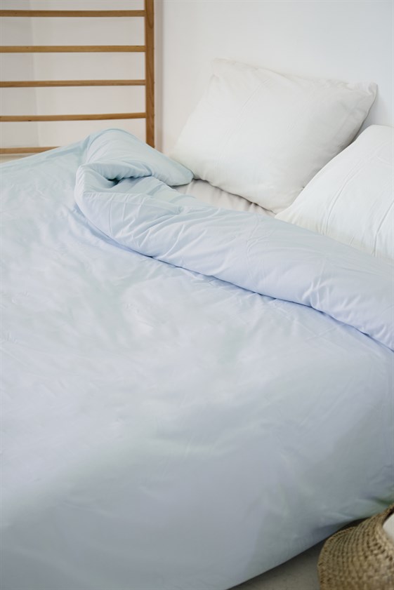 غطاء لحاف سرير أزرق