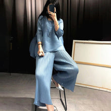 Load image into Gallery viewer, DEAT Suit Woman Casual Style Solid Round Collar Pullover T Shirt + Wide Leg Pants High Elastic 2022 New Summer Fashion AT427
