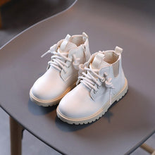 Load image into Gallery viewer, 2021 Autumn Winter Children Boots Boys Girls Martin Boots Toddler Fashion Leather Shoes Windproof Soft Bottom Kids Snow Boots
