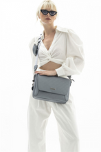 Load image into Gallery viewer, &amp; VLT015-Gri
