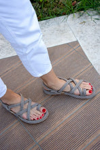 Load image into Gallery viewer, Women&#39;s Mink Rope Sandals
