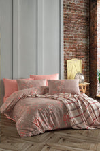 Load image into Gallery viewer, Salmon Double Bed Blanket &amp; Duvet Cover Set
